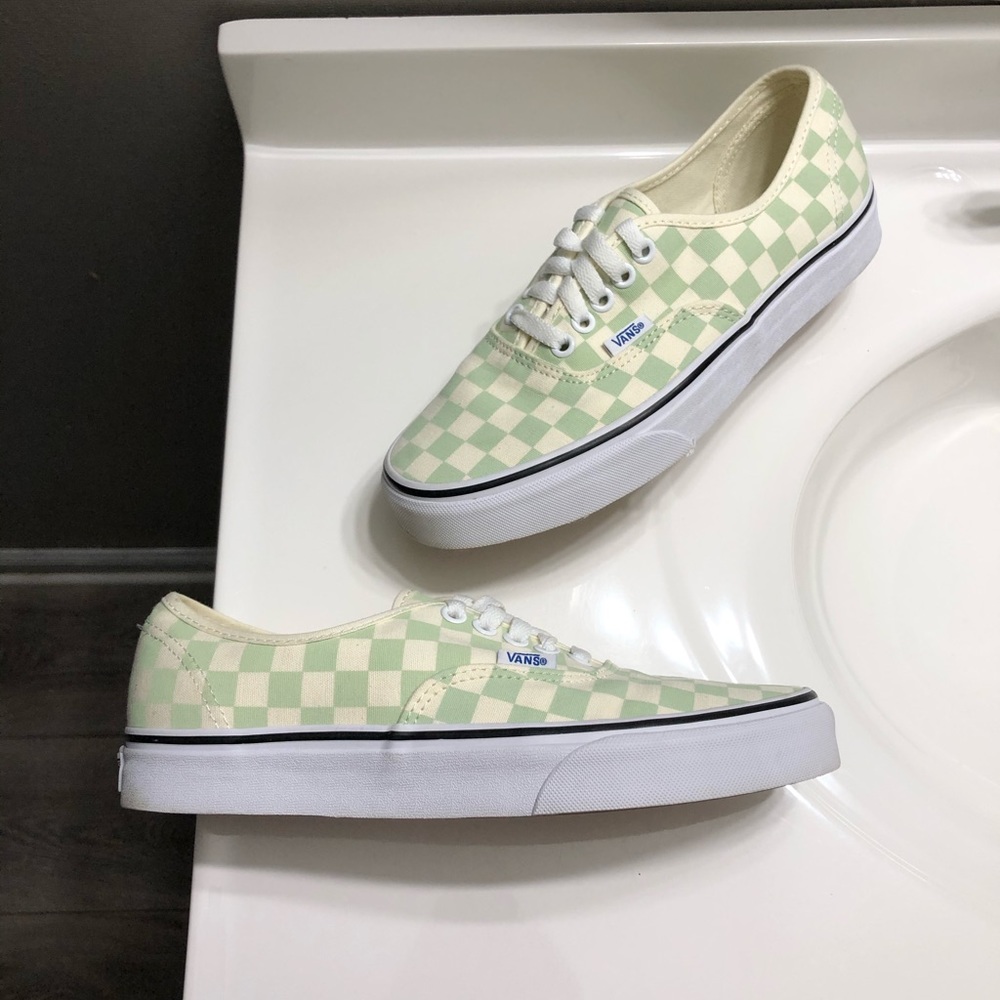 SOLD❌❌❌Vans Lowtop Checkerboard Mint Size 8.5